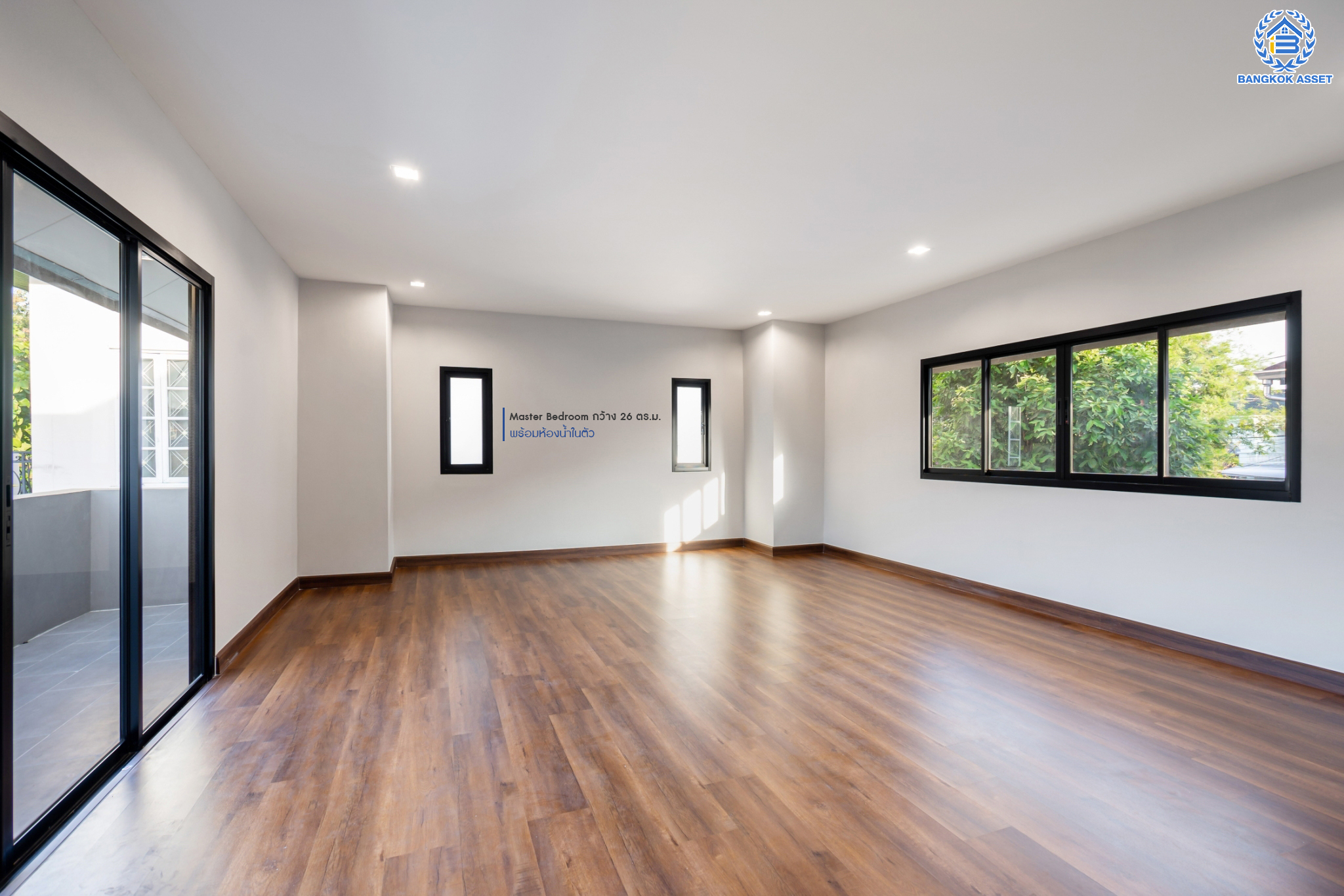 บ้านมือสองตกแต่งใหม่ ม.กฤษดานคร20 ปิ่นเกล้า-ติดถนนบรมราชชนนี เนื้อที่ 92.7 ตร.ว. บ้านเดี่ยวหลังใหญ่ ตกแต่งสุดหรูดีไซน์ยุโรป พร้อมฟังก์ชัน 3 ห้องนอน 4 ห้องน้ำ 1 ห้องอเนกประสงค์ 1 ห้องแม่บ้าน จอดรถได้ 4 คัน บนทำเลเชื่อมต่อเมืองอย่างรวดเร็ว ใกล้ทางคู่ขนานลอยฟ้าบรมราชชนนี ทางด่วน "กาญจนาภิเษก" ม.มหิดล และเซ็นทรัลปิ่นเกล้า